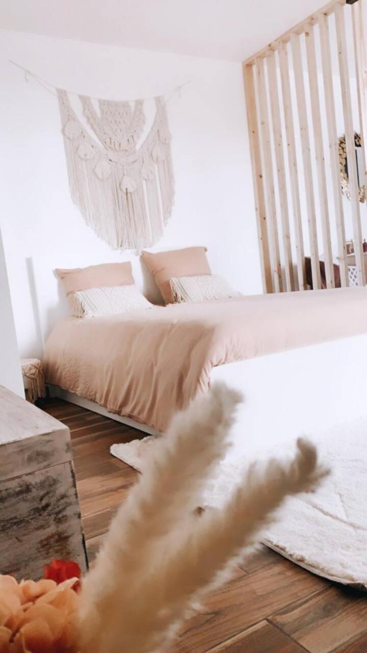 Le Magnifique Apartment